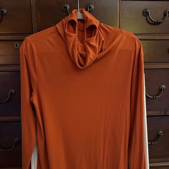 Orange Long sleeve turtle neck T-shirt with attached face mask - NOWT L - Picture 2 of 12